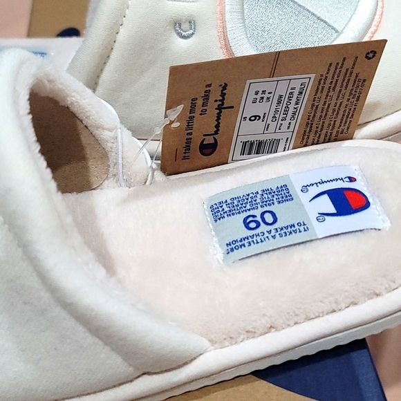 Champion White Logo Slippers | Size 9 NWT Cozy Sleepover II Jersey Knit Comfy - Picture 5 of 12